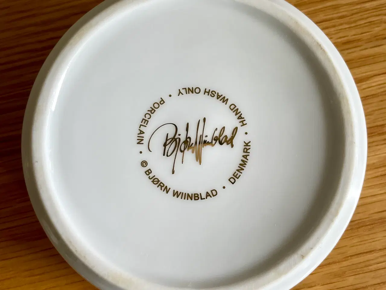 Billede 11 - Bjørn Wiinblad låg krukker i guld & hvid