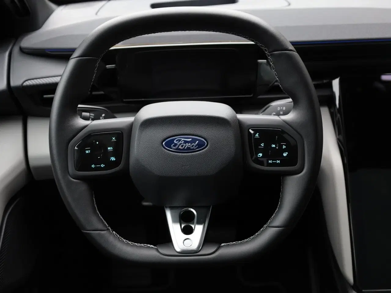 Billede 11 - Ford Capri 77 Premium Extended Range