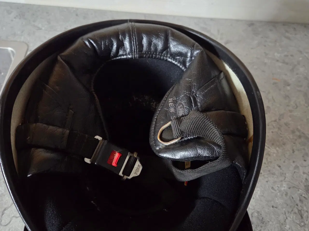 Billede 3 - Styrthjelm æggeskal str.L