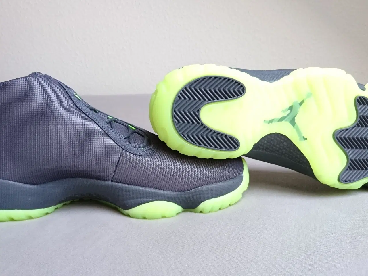 Billede 6 - Nike Air Jordan Future Dark Grey-Revolt
