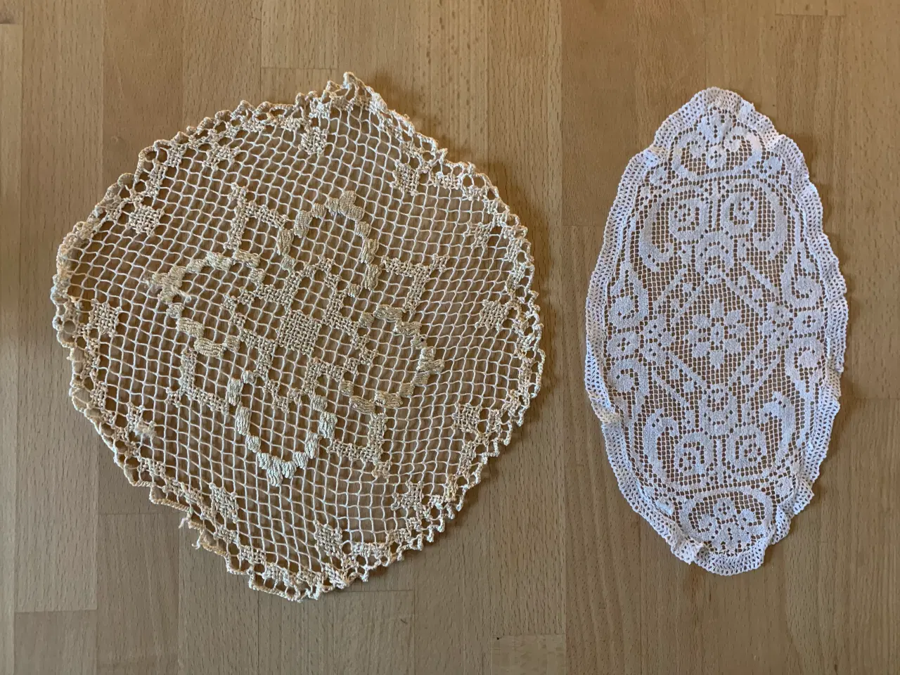 Billede 4 - Mellemlægsservietter, antikke