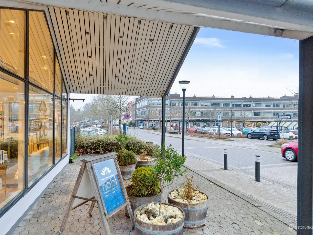 Billede 12 - Butik i eget eksklusivt hus