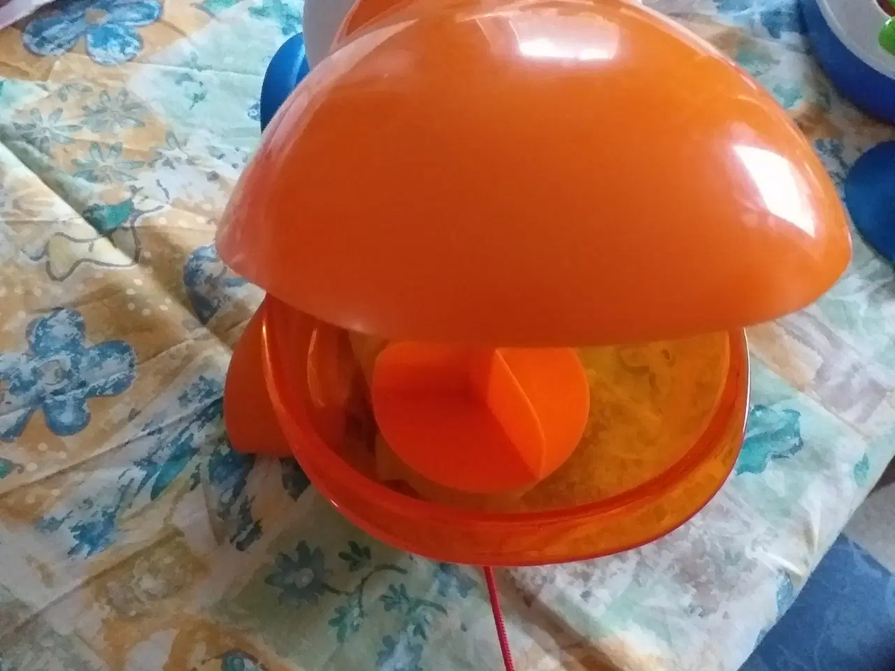 Billede 2 - Fisher and køre og åbner og lukker munden som den 