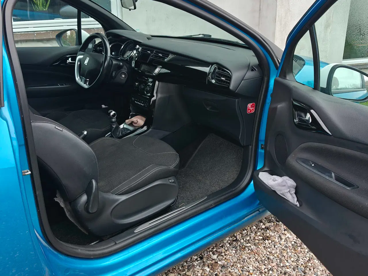 Billede 5 - Citroen DS3 hdi 1,6 90 hk årgang 2011