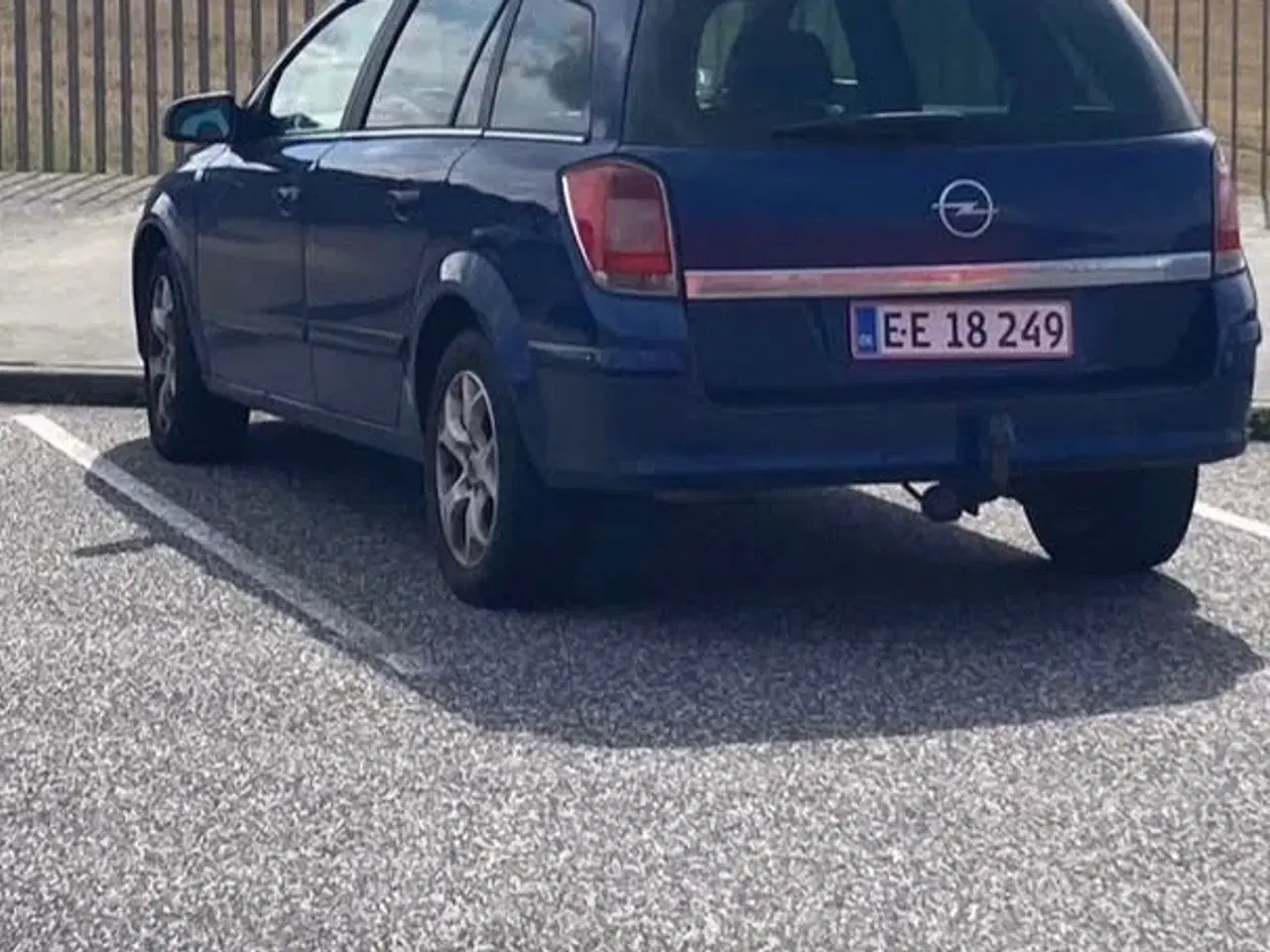 Billede 4 - Opel. Astra 1,8  2006 140 HK (103 k Personbil Benz