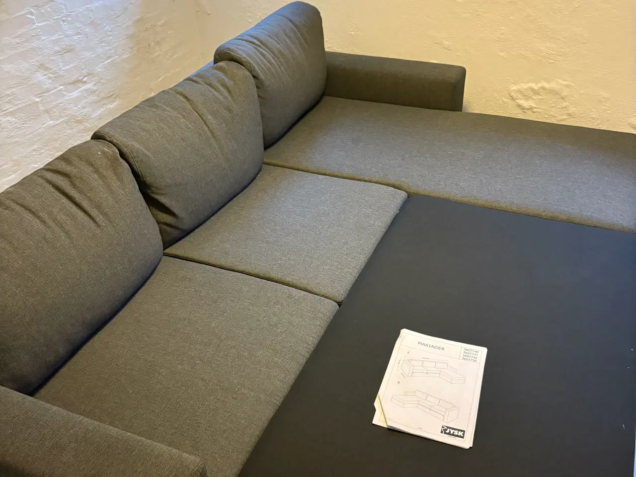 Billede 5 - Sovesofa med chaiselong i mørkegrå