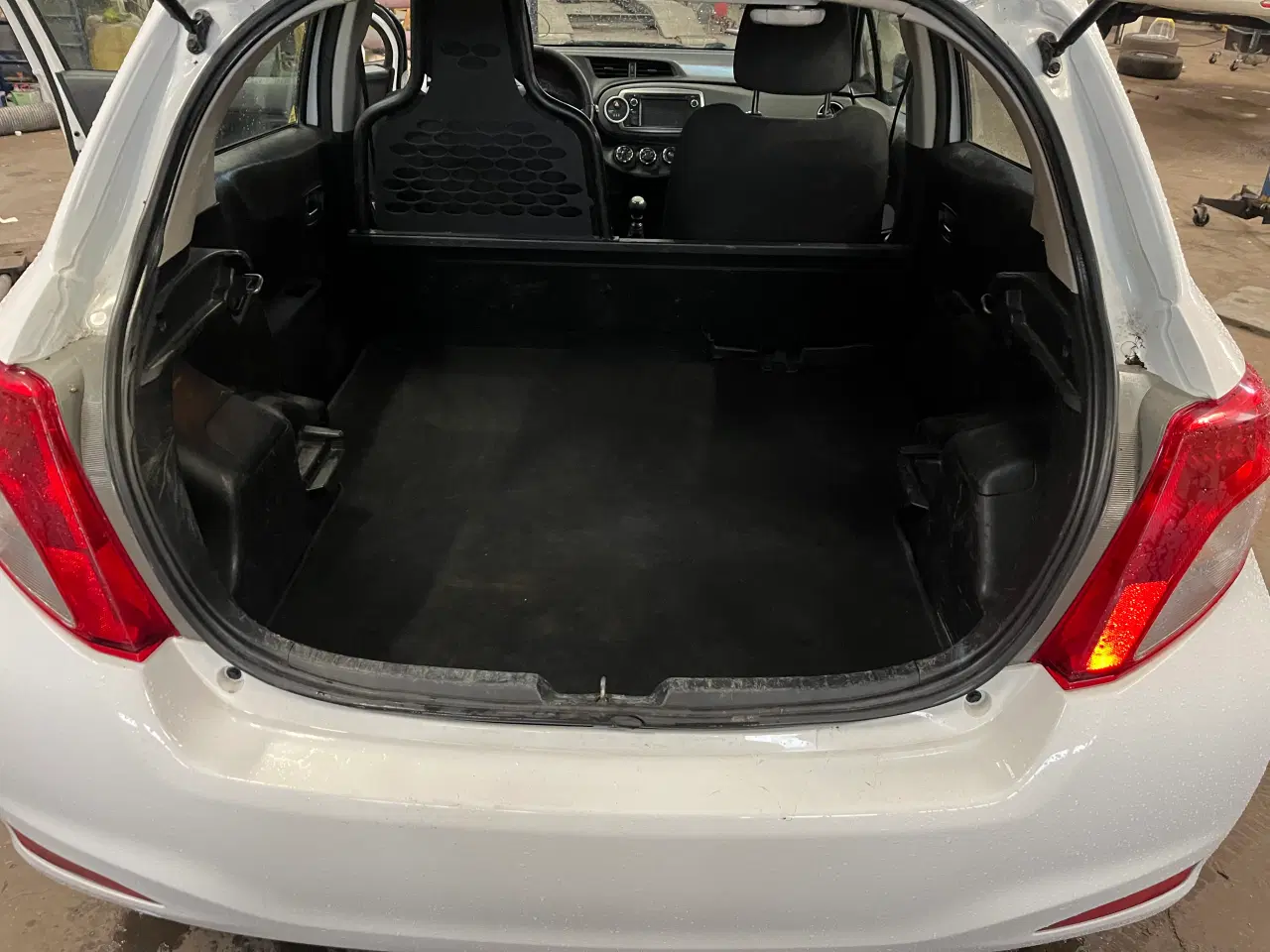 Billede 6 - TOYOTA YARIS ÅRG 14