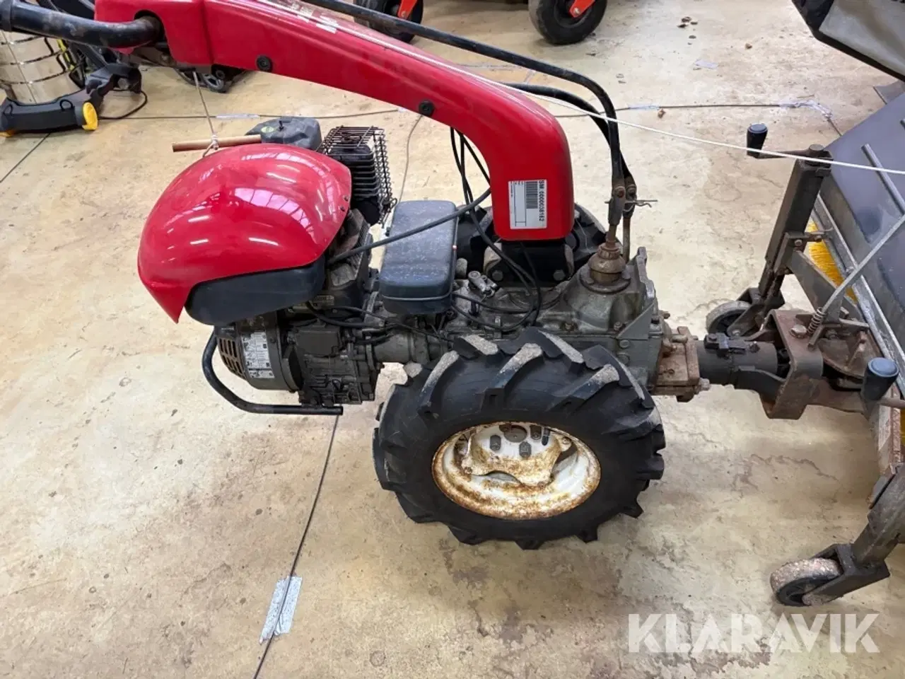 Billede 7 - Redskabsbærer med kost Nibbi Mak6