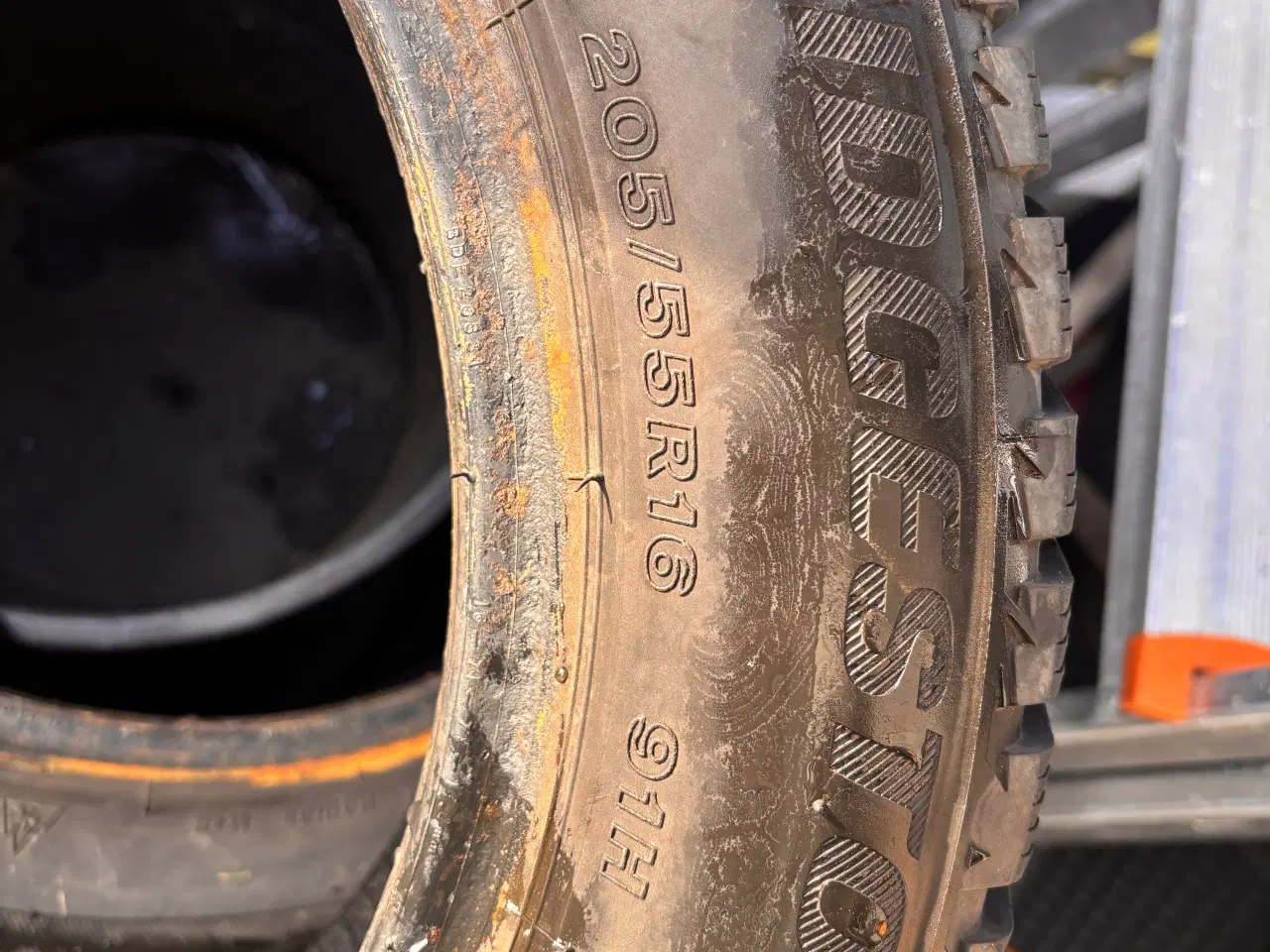 Billede 1 - Bridgestone 205/55 R 16 vinterdæk