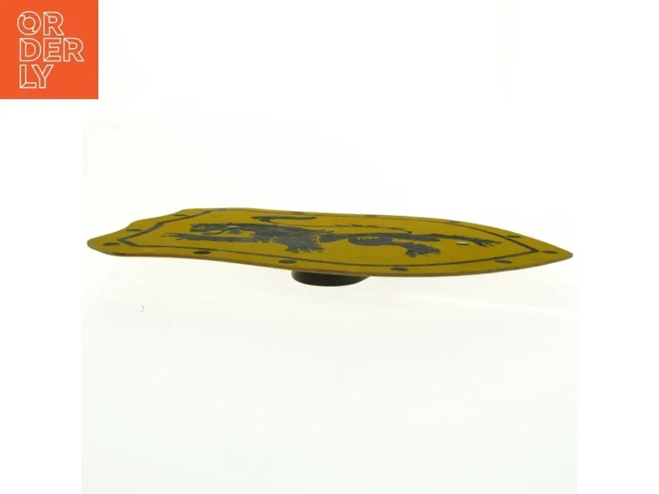 Billede 2 - Skjold med løve motiv (str. 36 x 29 cm)