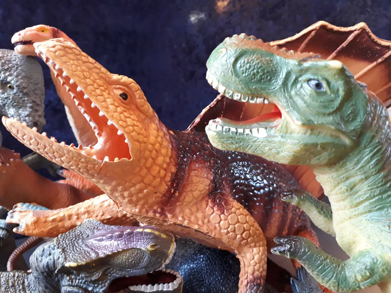 Billede 1 - 2,6 kg Dinosaurer 