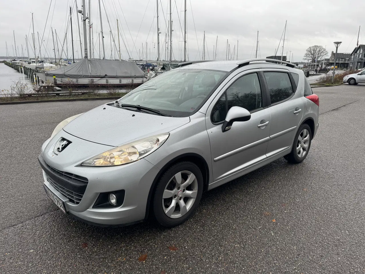 Billede 1 - Peugeot 207 1,6 HDI St.car 92 HK
