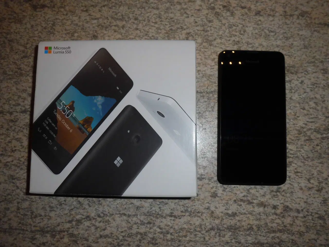 Billede 1 - Microsoft mobiltelefon Lumia 550..