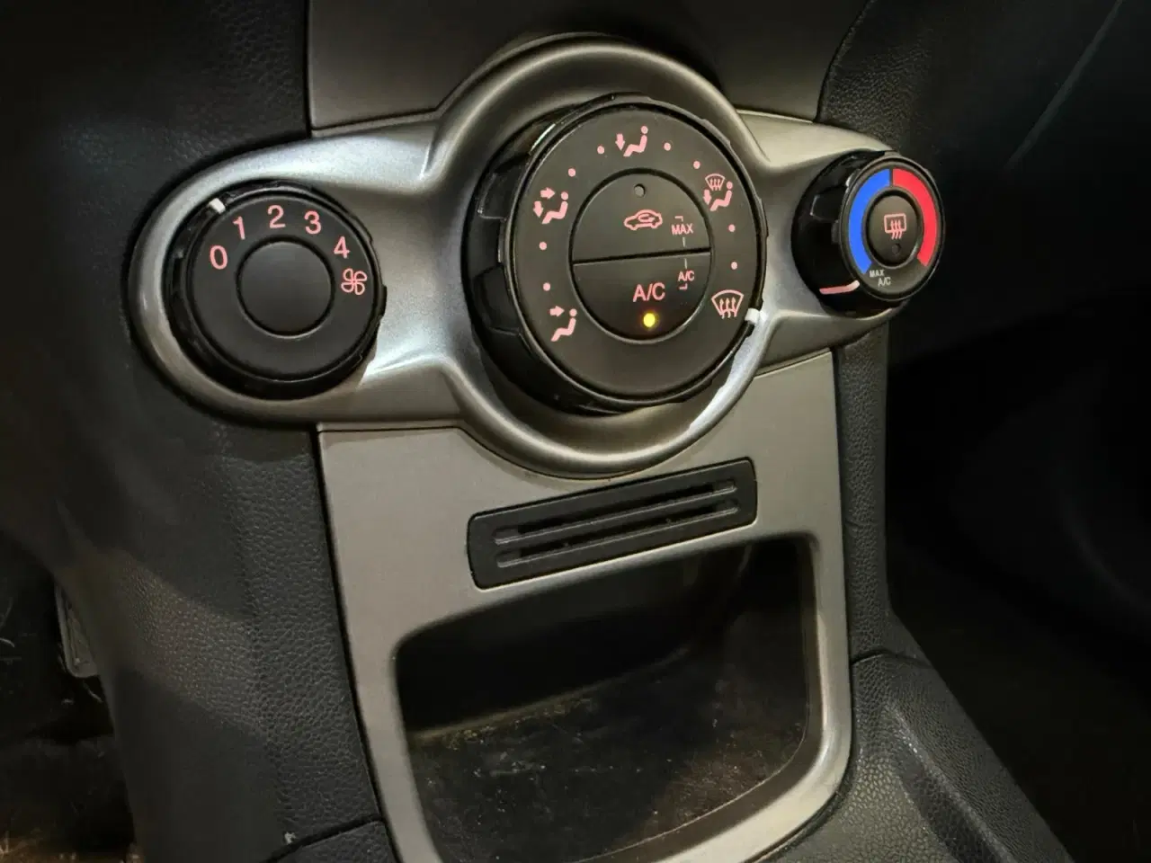 Billede 8 - Ford Fiesta 1,25 60 Ambiente