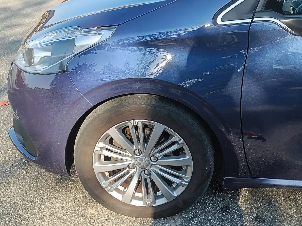 Billede 17 - Peugeot 208 1,6 BlueHDi 100 Allure Sky