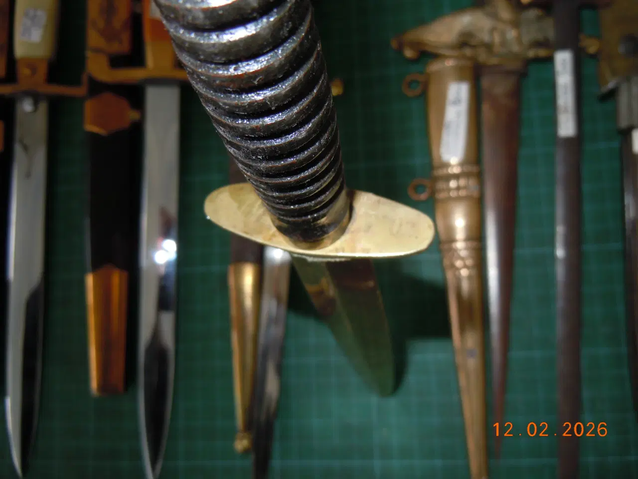 Billede 17 - Dolke, bajonetter og knive, forskellige typer.