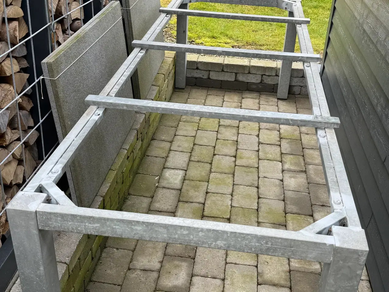 Billede 3 - Havebord med granit bordplade