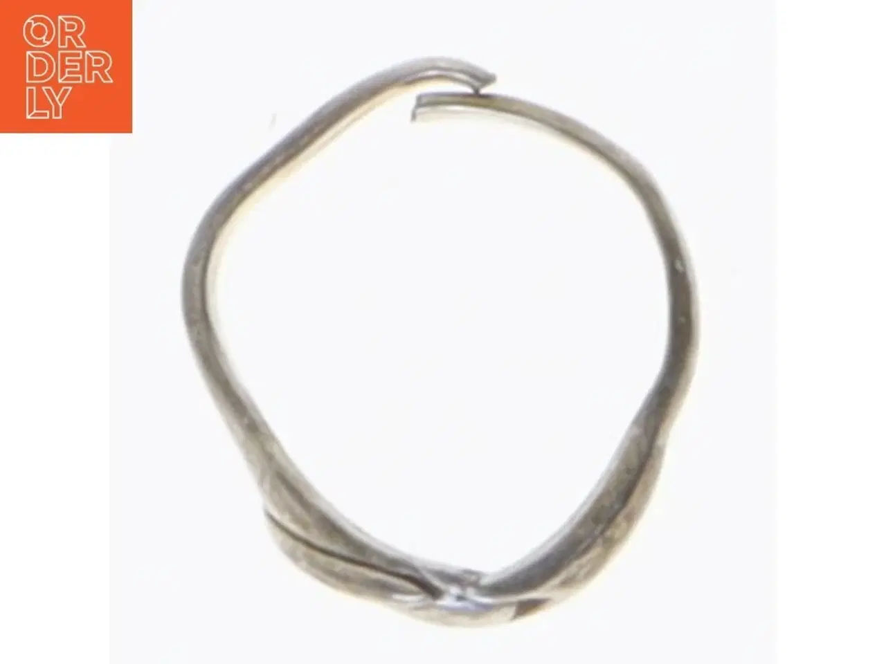 Billede 3 - Sølvfarvet ring (str. 2 cm)