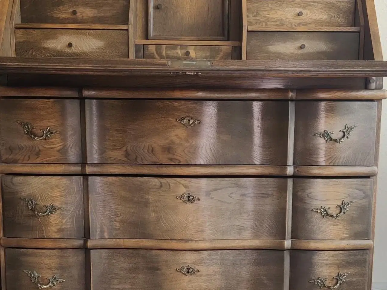 Billede 1 - Flot chatol i mørk eg