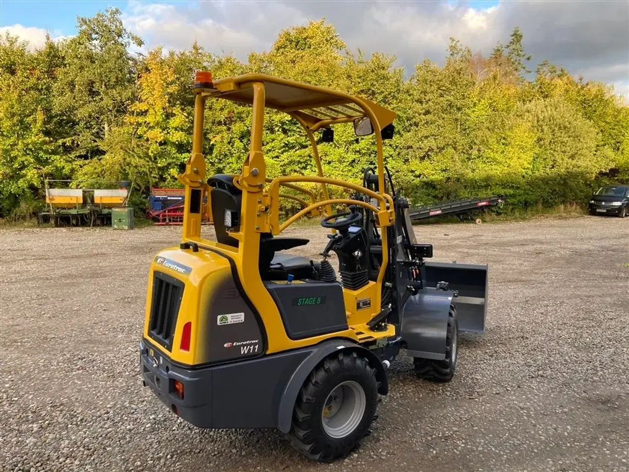 Billede 3 - Eurotrac W11 med lang arm, skovl og gafler