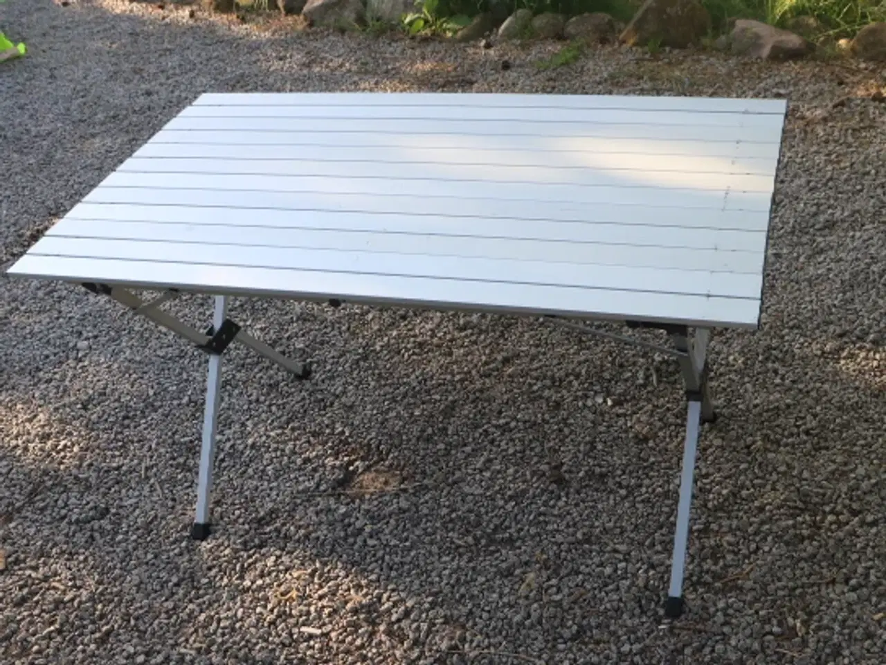 Billede 1 - Smuk Campingbord,  120 x 70cm