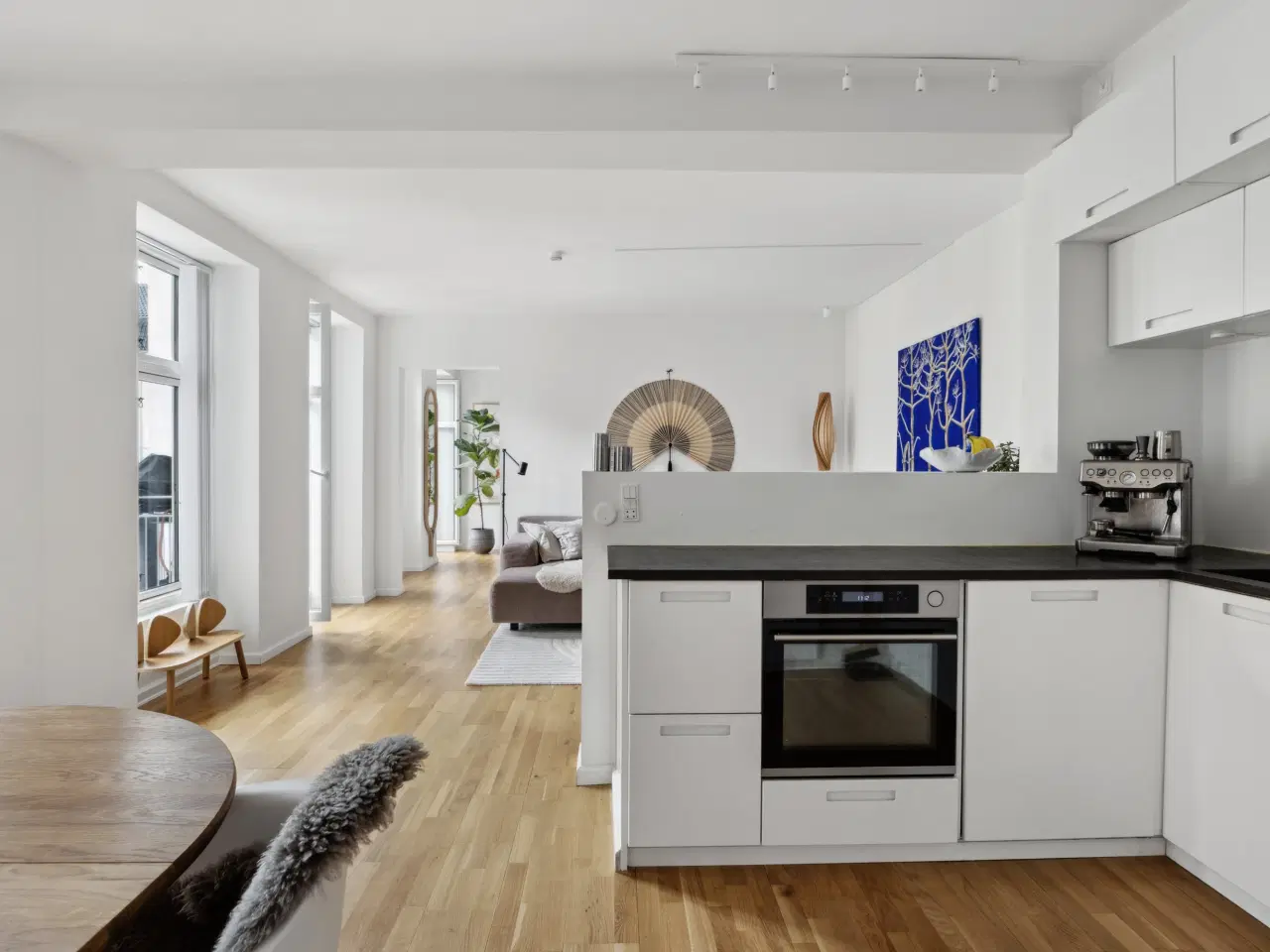 Billede 3 - Hel køkken i rigtig god stand kan hentes 