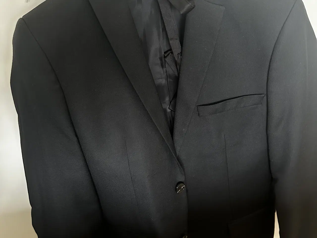 Billede 2 - Jakkesæt til konfirmation