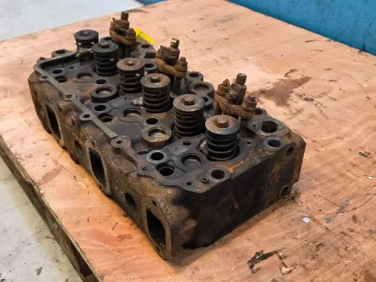 Billede 8 - Iveco 8460 SRI 10 Cylinderhoved 500336912