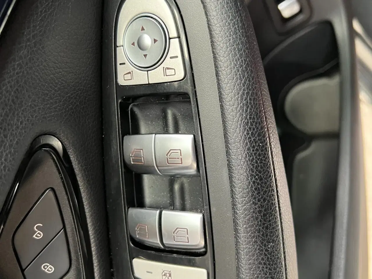 Billede 12 - Mercedes C220 d 2,2 AMG Line stc. aut.