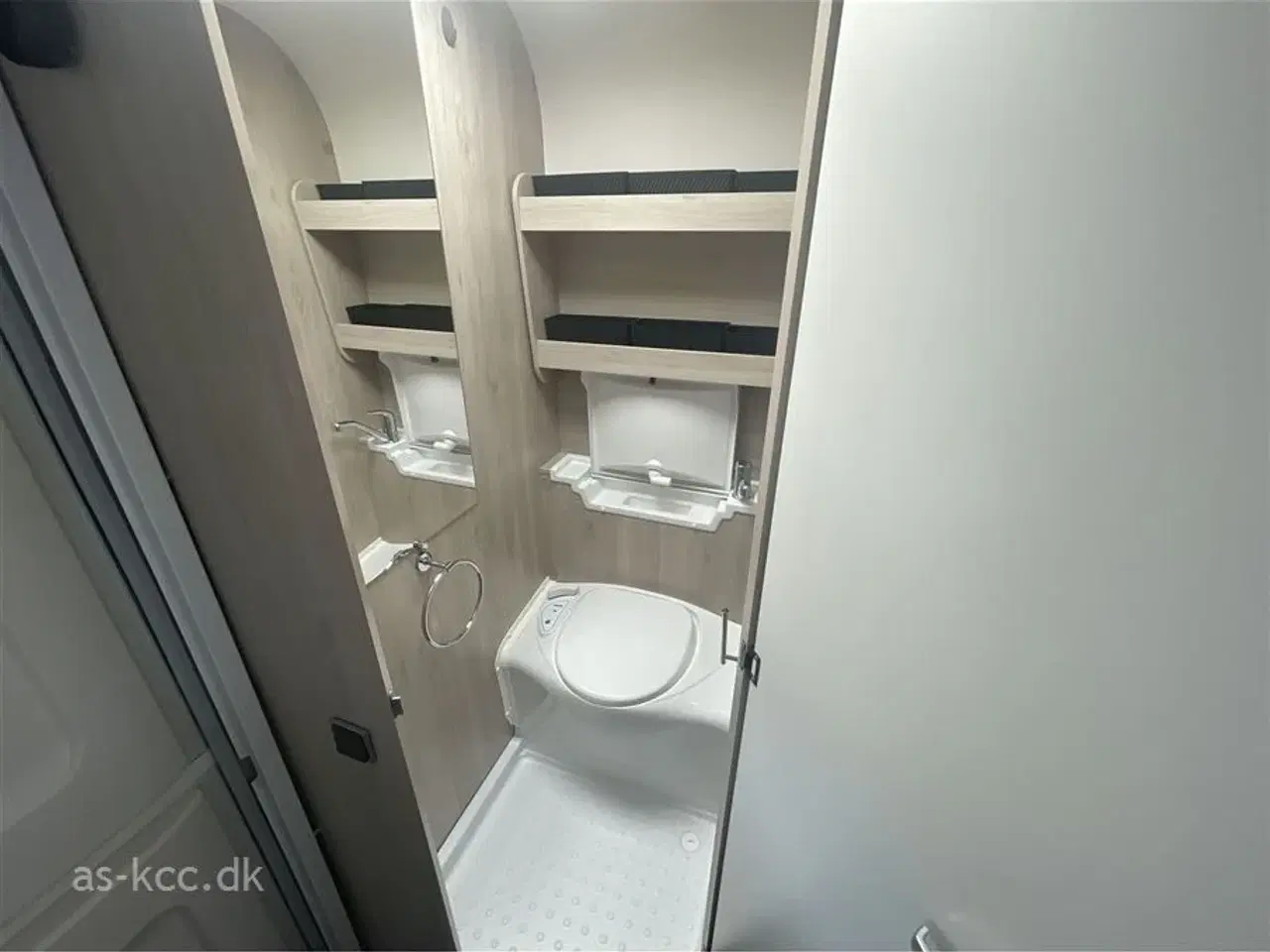 Billede 8 - 2022 - Caravelair ALBA 472   Caravelair ALBA 472 enkelte senge