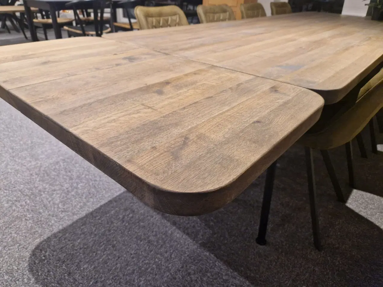 Billede 8 - Nyt stort plankebord 40 mm massivt egetræ 