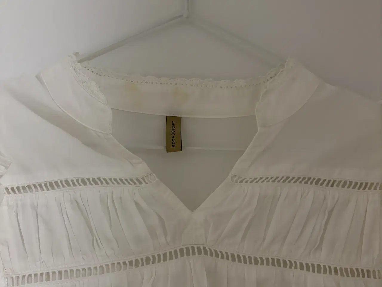 Billede 3 - Hvid sommertop