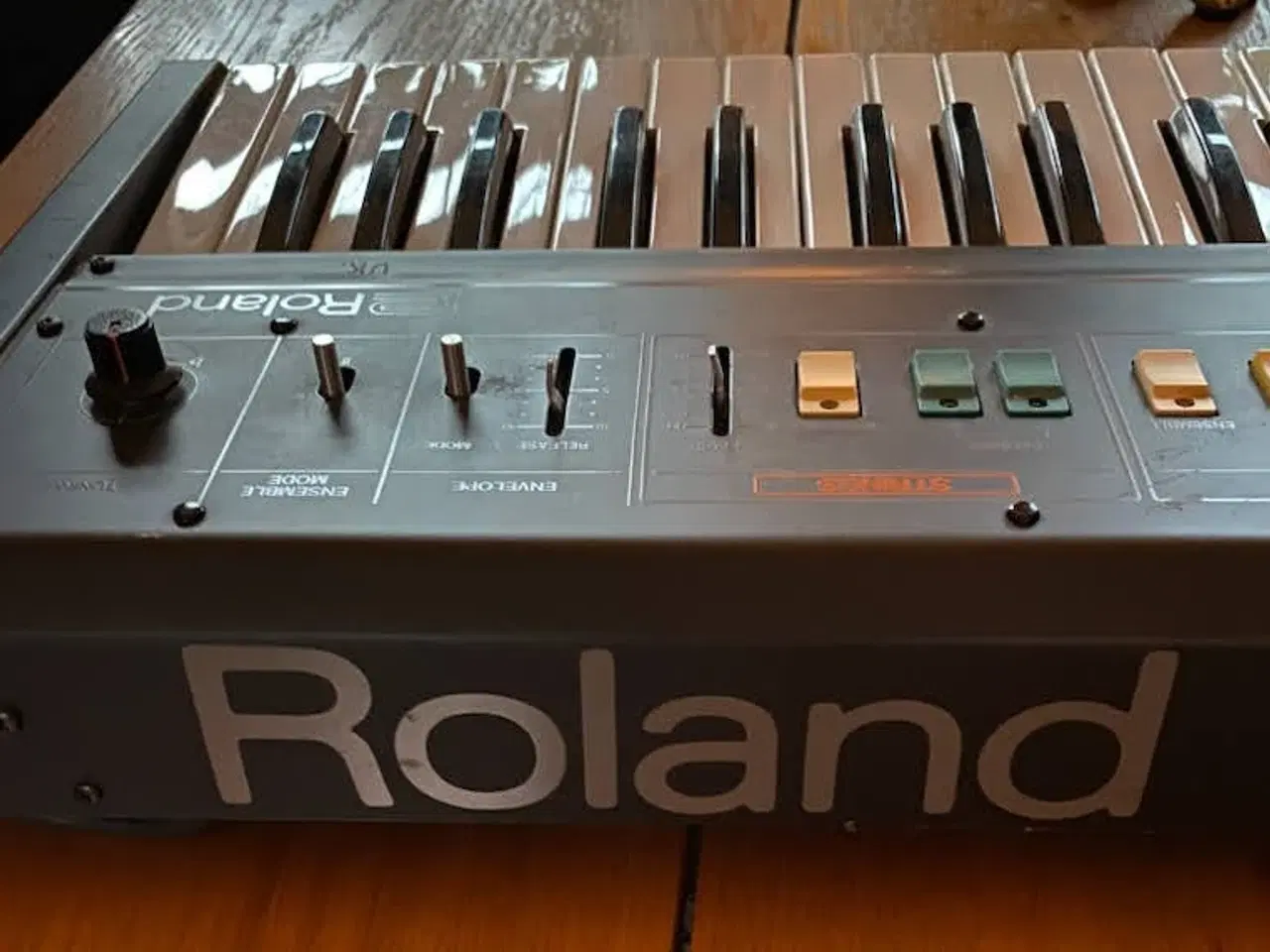 Billede 3 - Keyboard Roland Organ and strings, fra 80érne.