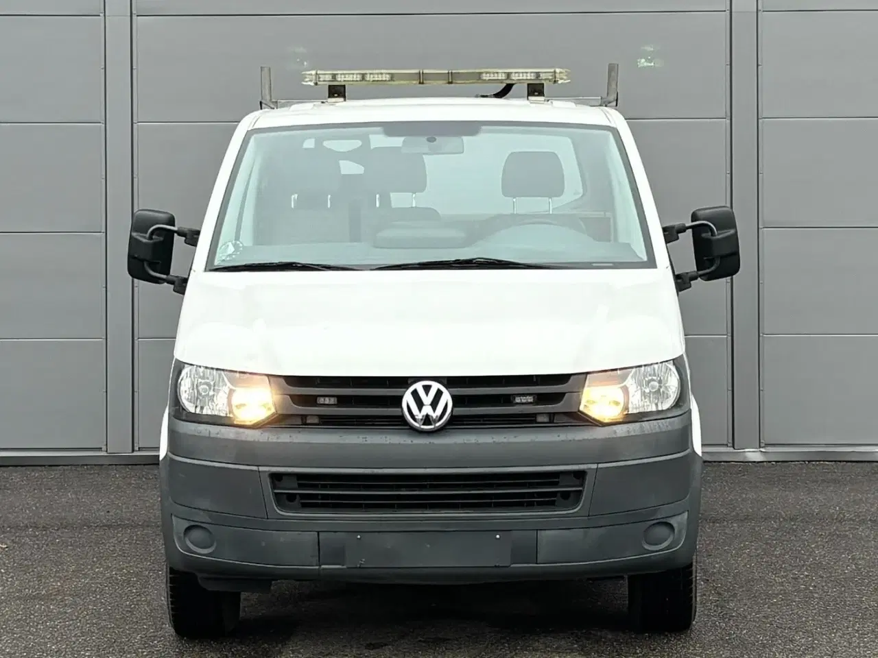 Billede 2 - VW Transporter 2,0 TDi 114 Db.Kab m/lad