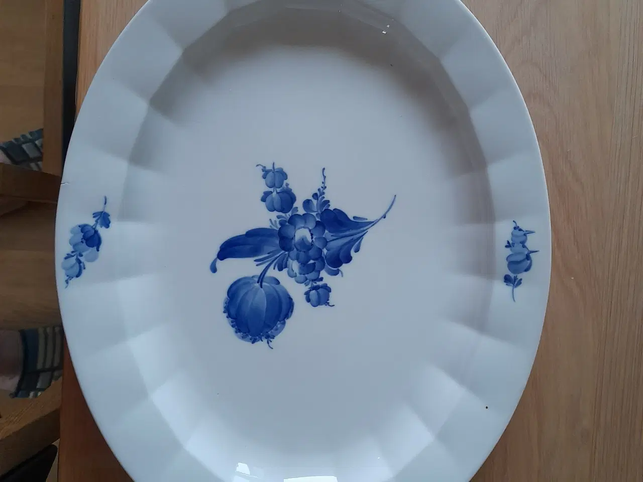 Billede 3 - Blå Blomst ovalt fad.