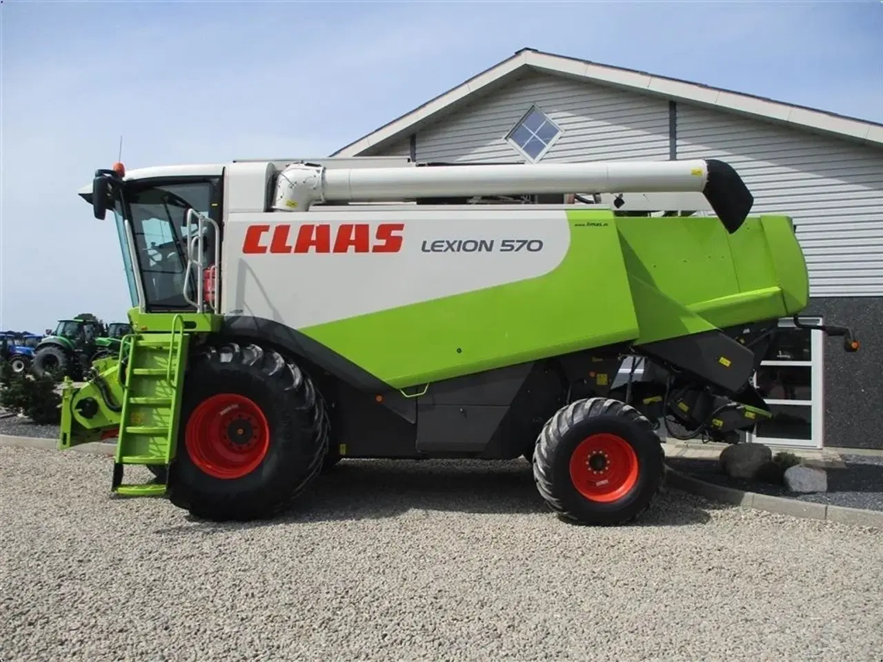 Billede 14 - CLAAS LEXION 570 Klargjort maskine med Vario V900 Skærbord