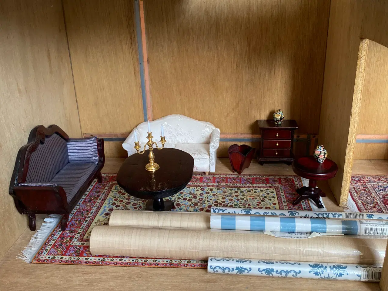 Billede 8 - Stort dukkehus med 11 rum