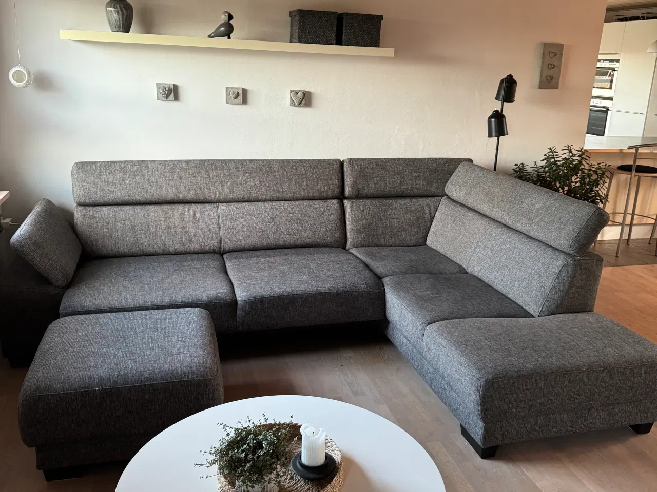 Billede 5 - Hjørnesofa med chaiselong købt i Ilva.