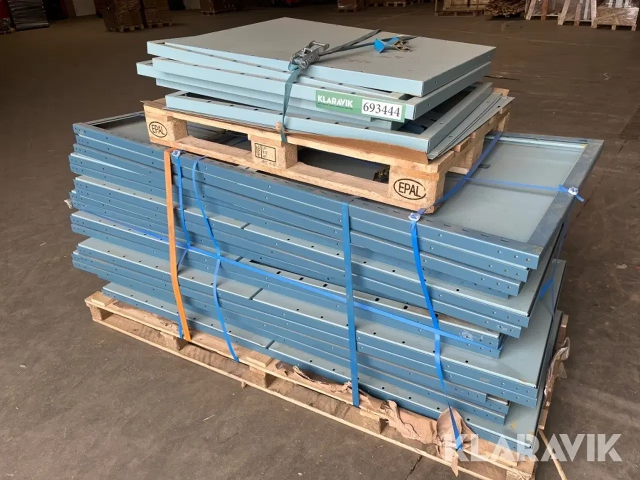 Billede 1 - Hylder til reol 17 styk