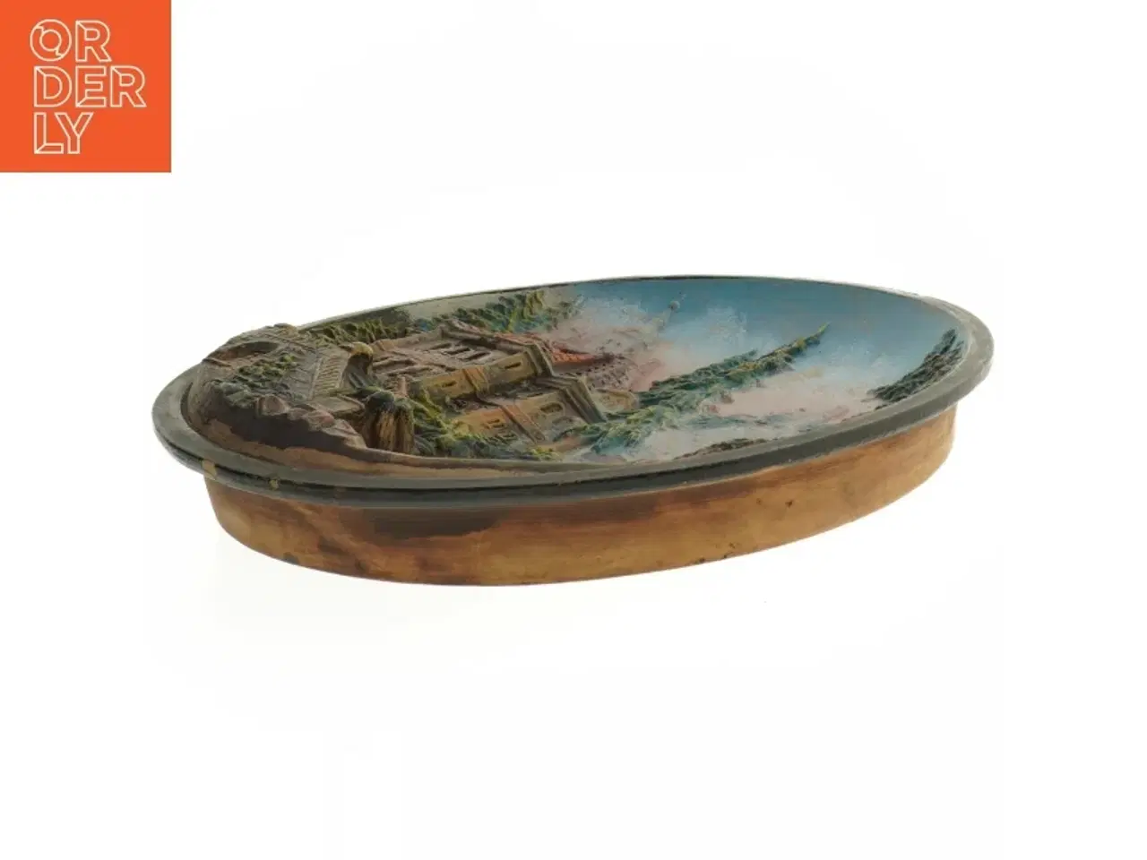 Billede 2 - Platte i tarrakotta med landskabsmotiv (str. 27 cm)