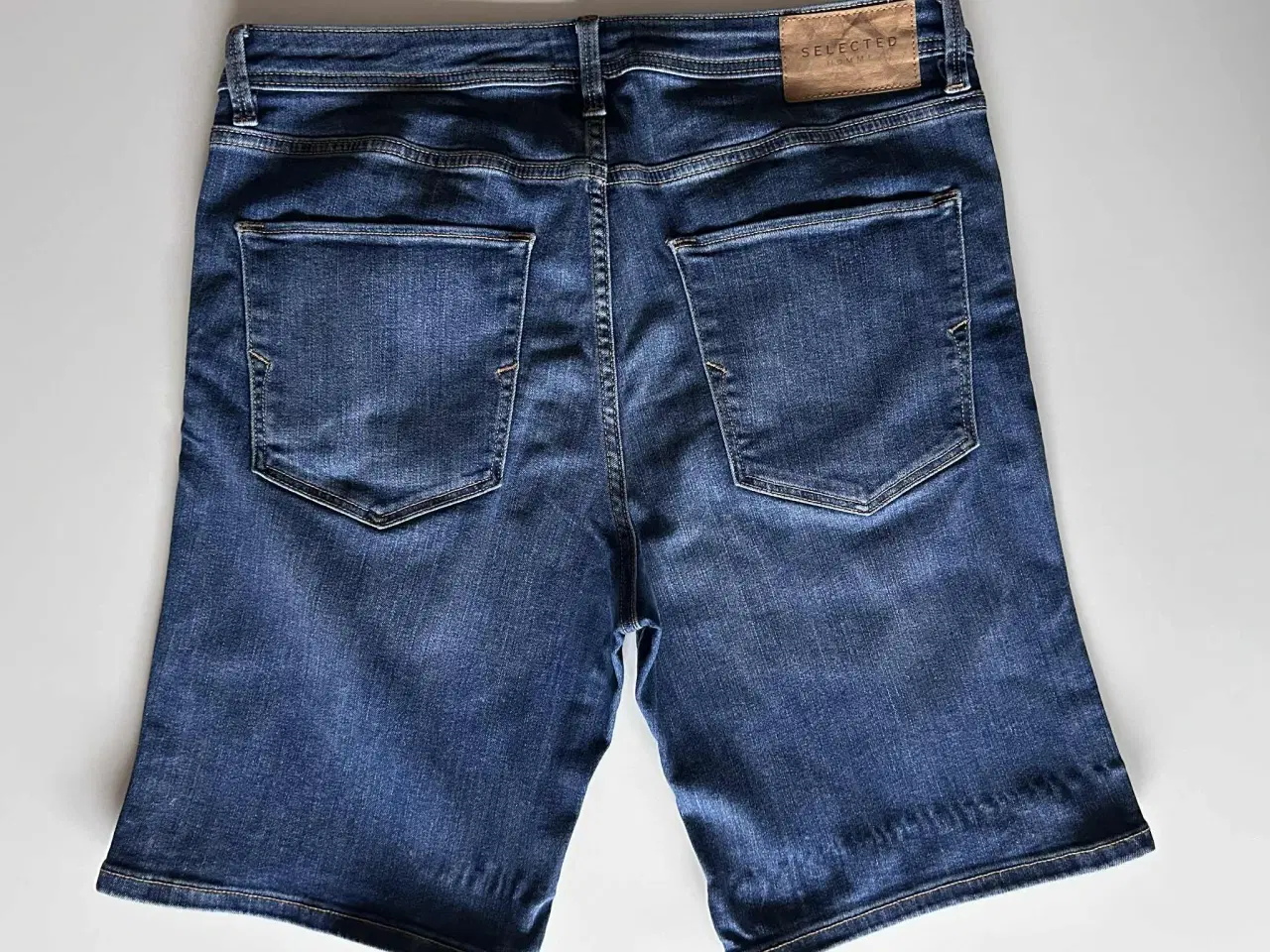 Billede 3 - Selected denimshorts, str. L, herremodel
