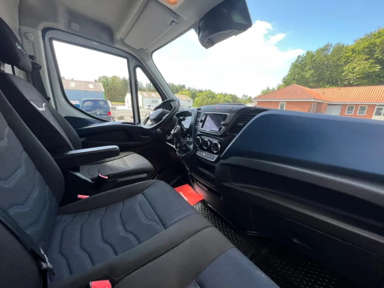 Billede 19 - Iveco Daily 3,0 35C18 12m³ Van AG8