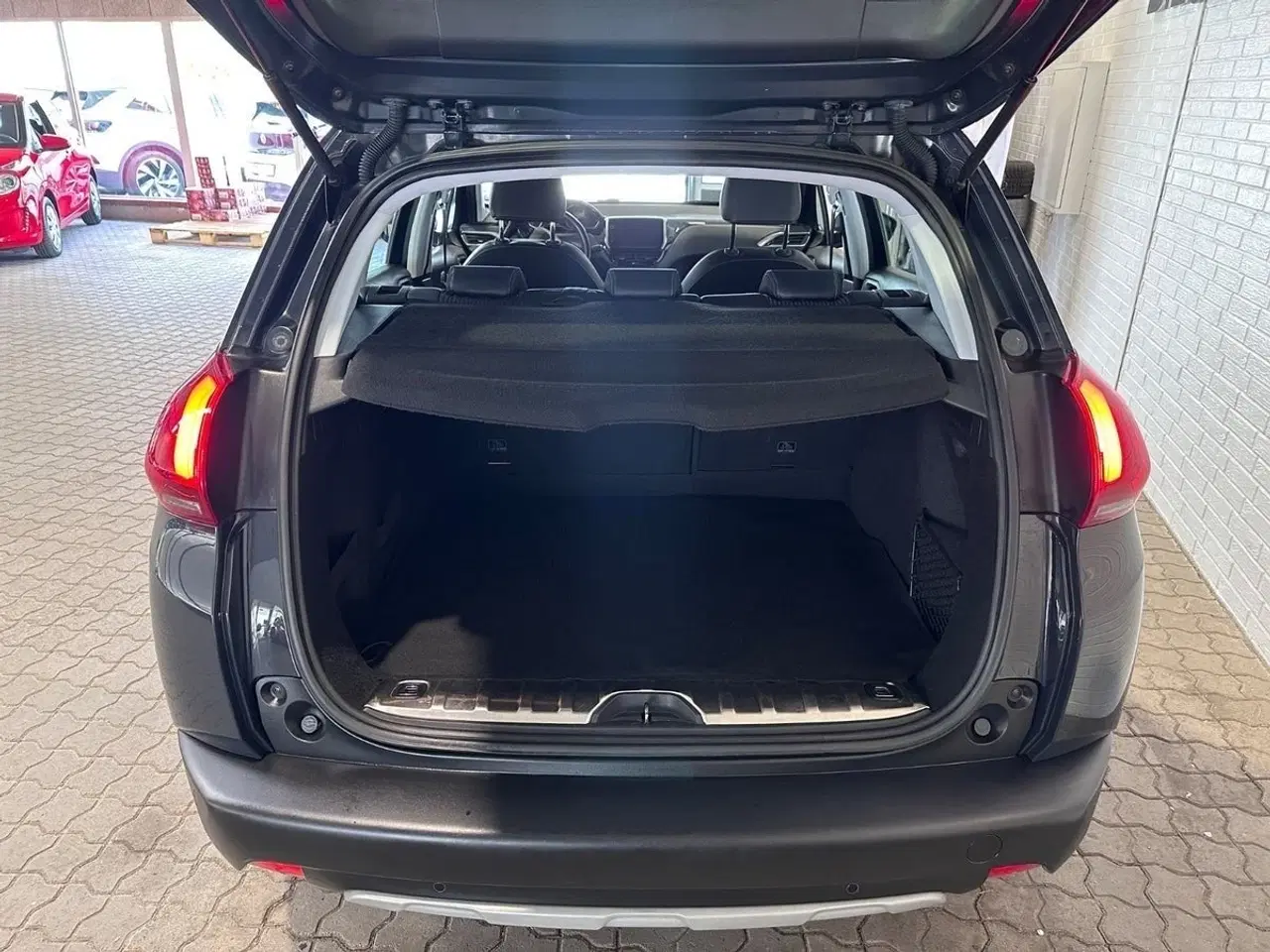 Billede 6 - Peugeot 2008 1,2 e-THP 110 Allure