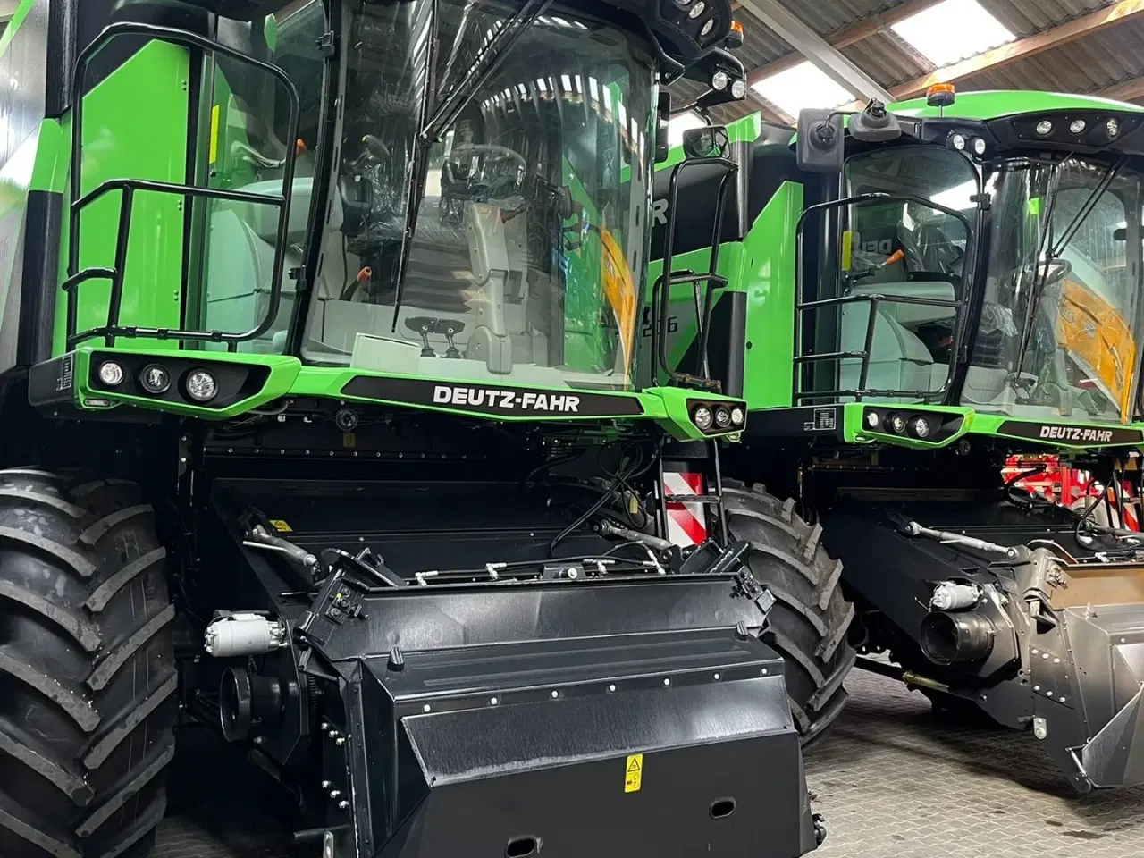 Billede 16 - Deutz-Fahr 7206 With 24feed - 7.2m header. New and unused Combine together with 7.2m header