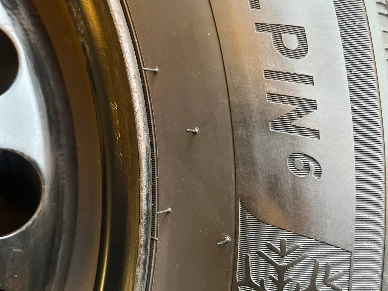 Billede 2 - Vinterhjul. 185-65-15 Michelin.