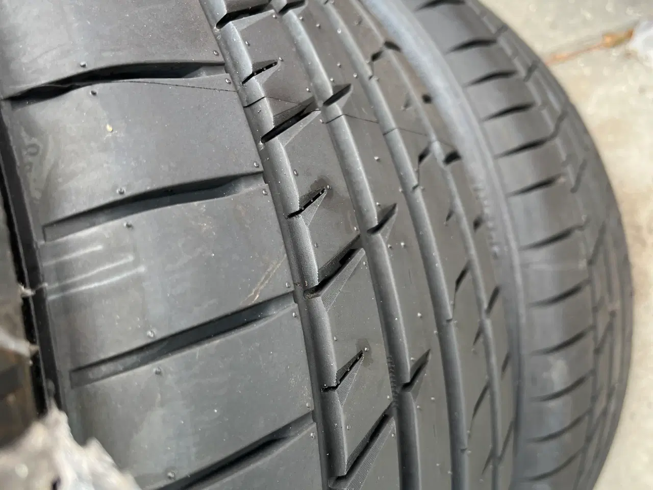Billede 6 - Syron XL Premium performance 255/35/20