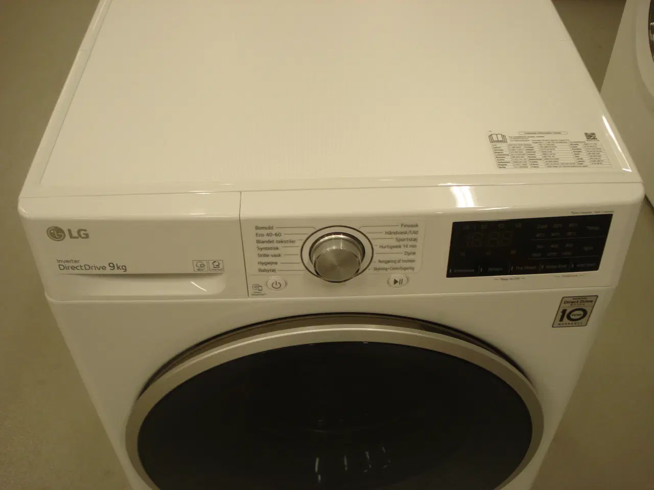 Billede 4 - 9 kg. LG vaskemaskine model F4WV400N1WE