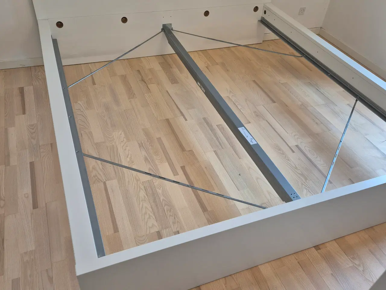 Billede 6 - Sengestel - Malm fra Ikea - 180 x 200 cm 