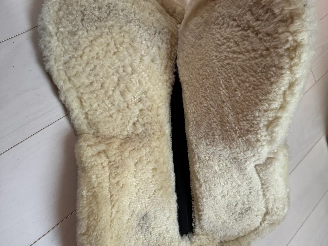 Billede 2 - LeMieux Merino+ ProSorb Korrektions Pad str large 