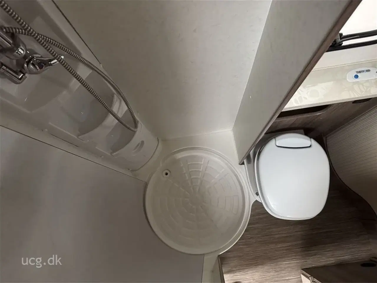 Billede 6 - 2015 - Hobby De Luxe 545 KMF Prisen er inkl. klargøring, gastest, fugttest, syn og nummerplade. SÆLGES FOR KUNDE